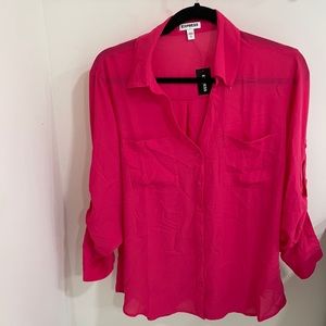 Express- Fuchsia pink long sleeve shirt size L 🛍💕